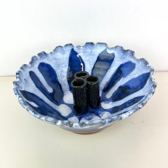 Ikebana Pottery Vase Flower Frog Bowl - Picture 1 of 6